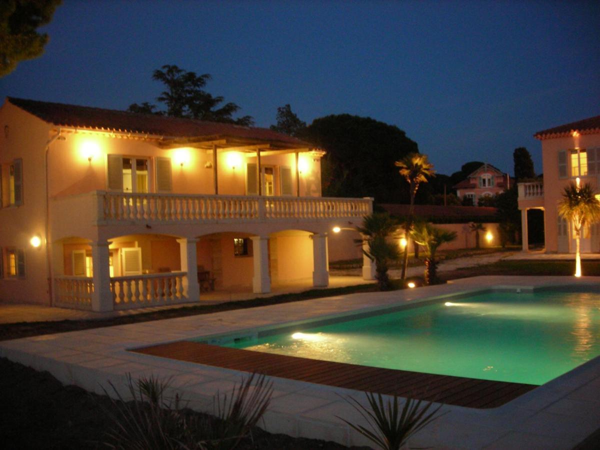 Villa Playa Del Sol -B4 Saint-Tropez Exteriör bild