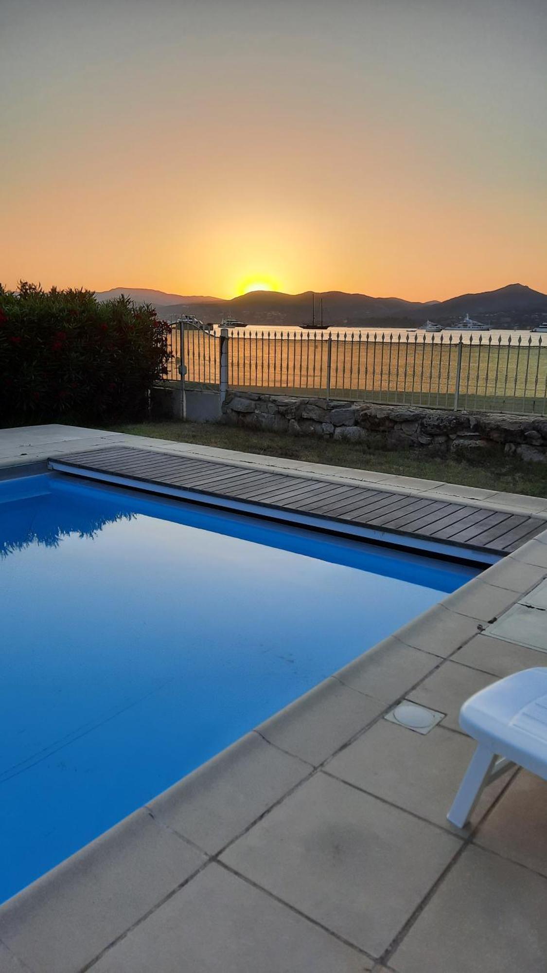 Villa Playa Del Sol -B4 Saint-Tropez Exteriör bild