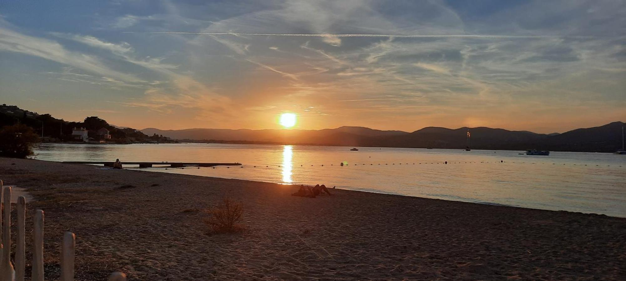 Villa Playa Del Sol -B4 Saint-Tropez Exteriör bild
